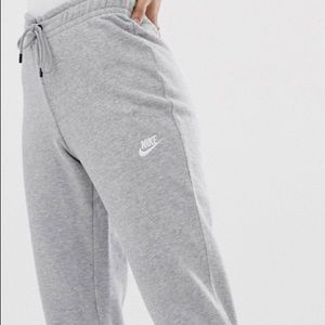 nike sweatpants